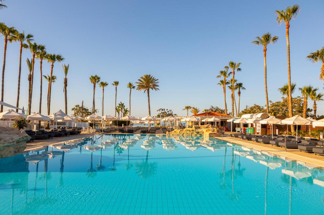 Hotell Pavlo Napa 4*