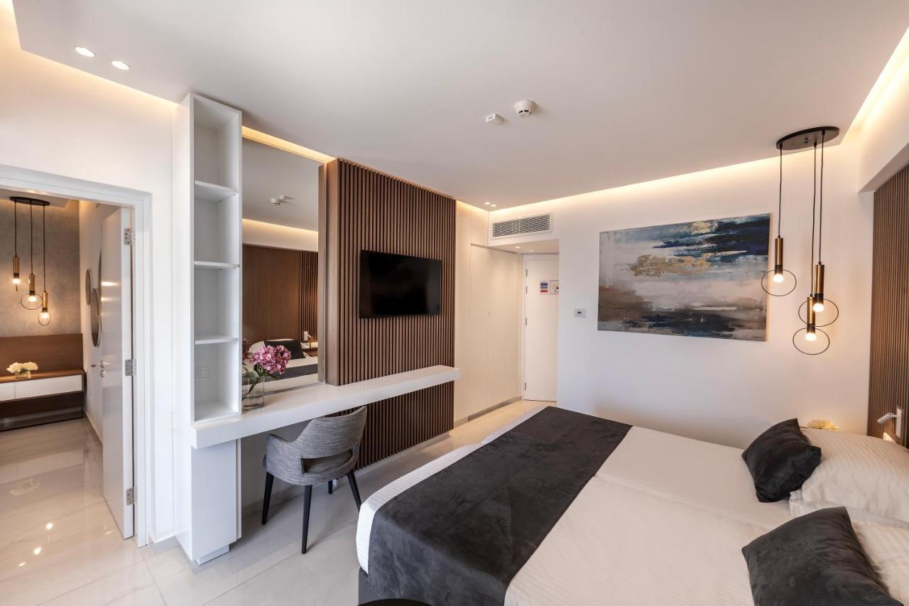 Hotell Pavlo Napa 4*